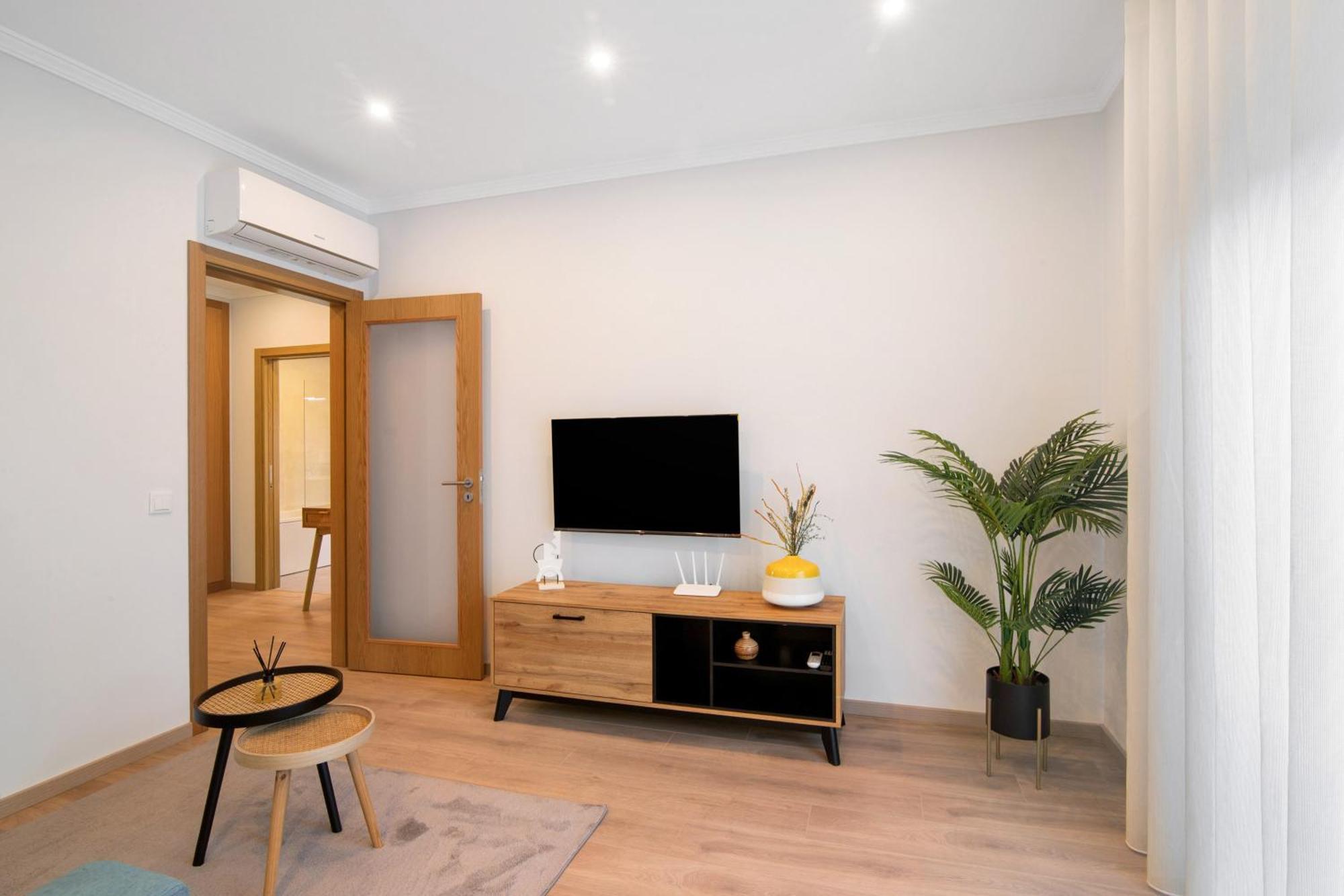 Apartamento Beira Mar - 2º Esquerdo ตาวิรา ภายนอก รูปภาพ